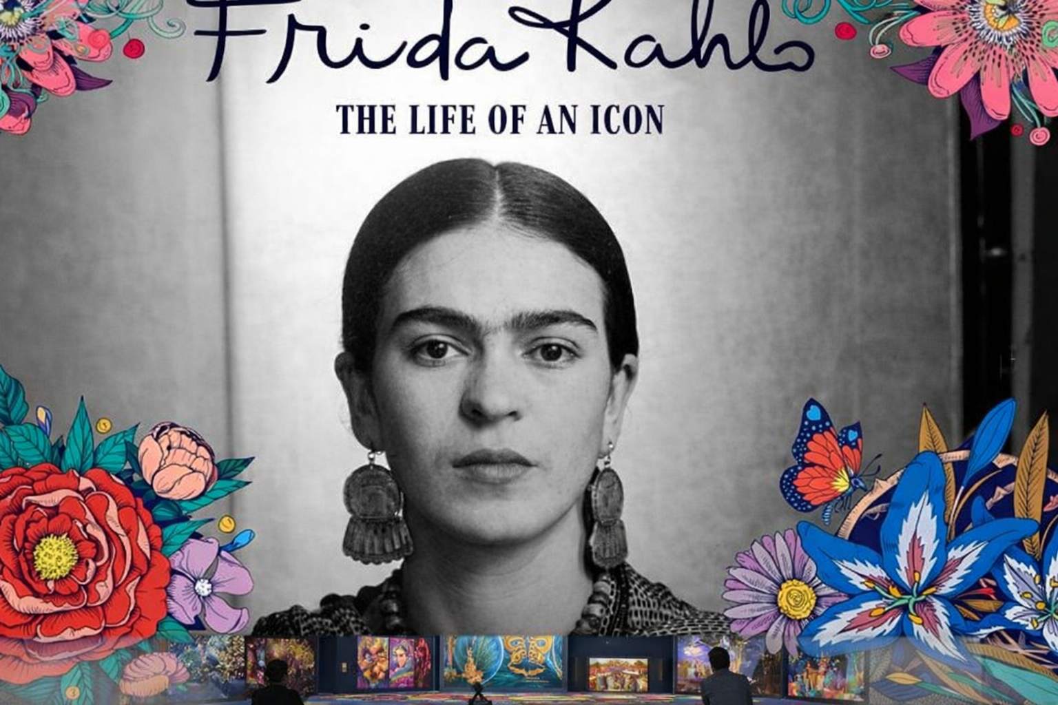 Frida Kahlo – The Making of an Icon in der Tate Modern London: Besucherinnen und Besucher betrachten Werke und Fotografien der mexikanischen Künstlerin in einer grossen Retrospektive.