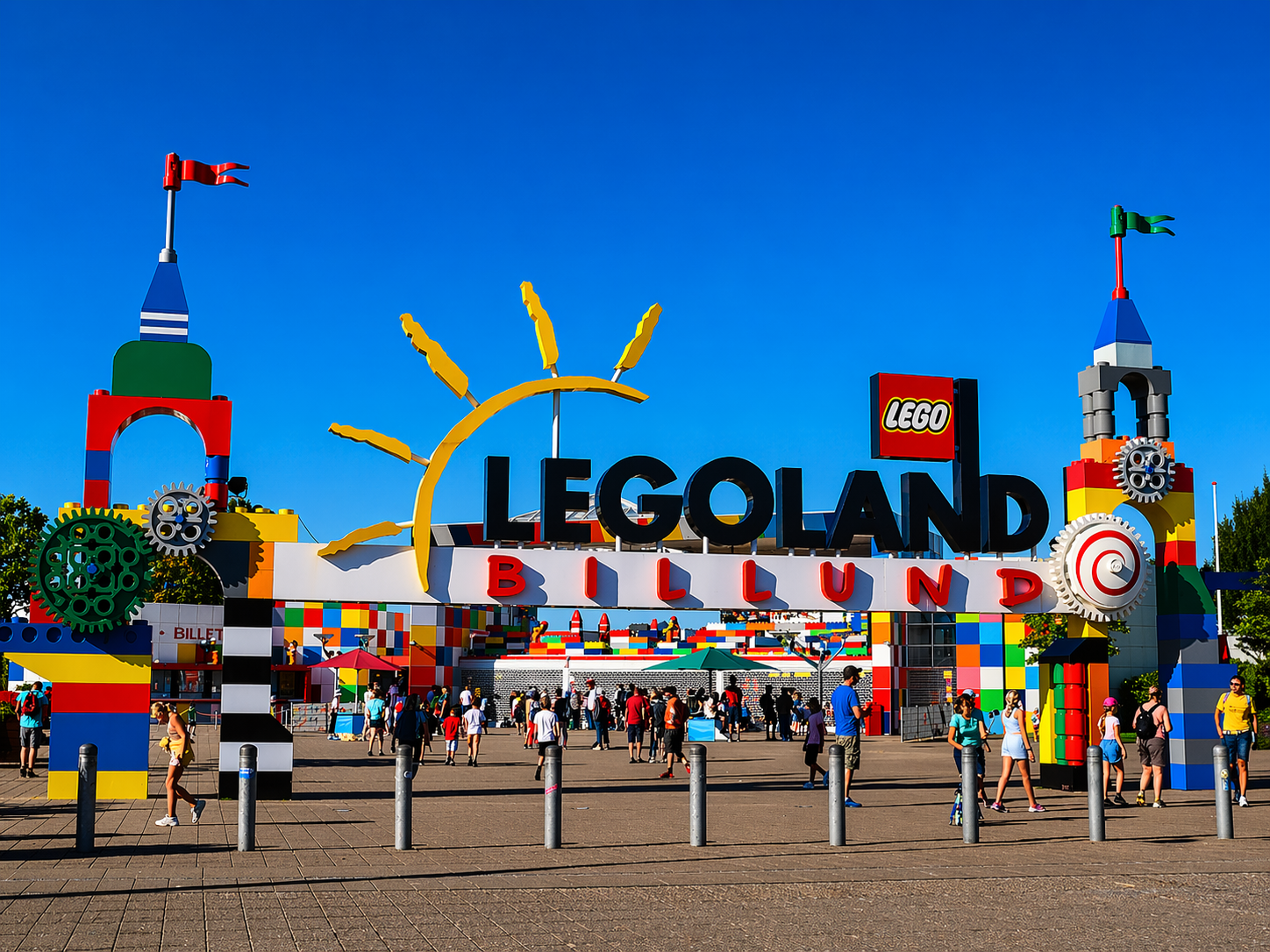 LEGOLAND Billund Eingang in Dänemark – Familienausflug per Privatflug ab der Schweiz